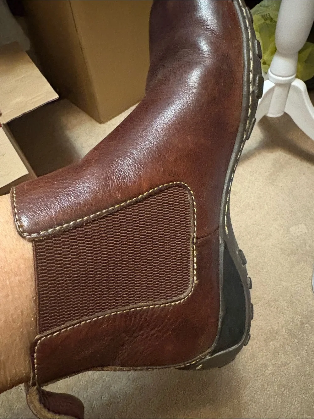Born Men's Dark Brown Leather Chukka Boots